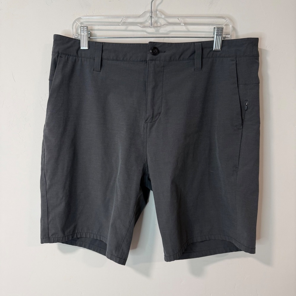 Vuori Mens Aim Shorts 33 Charcoal Grey Excellent Stretch Performance V368